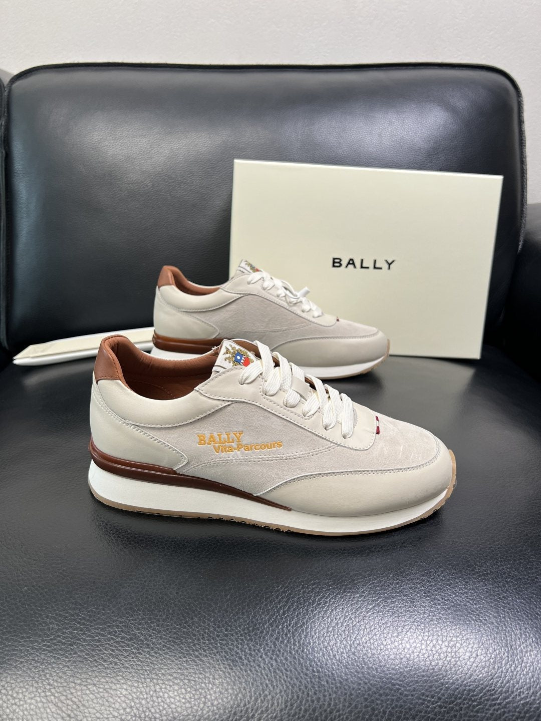 BALLY Black and Brown Low-Top Sneakers — front